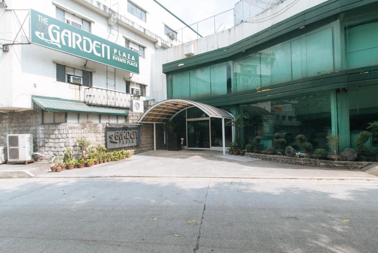 Garden Plaza Hotel Манила Экстерьер фото